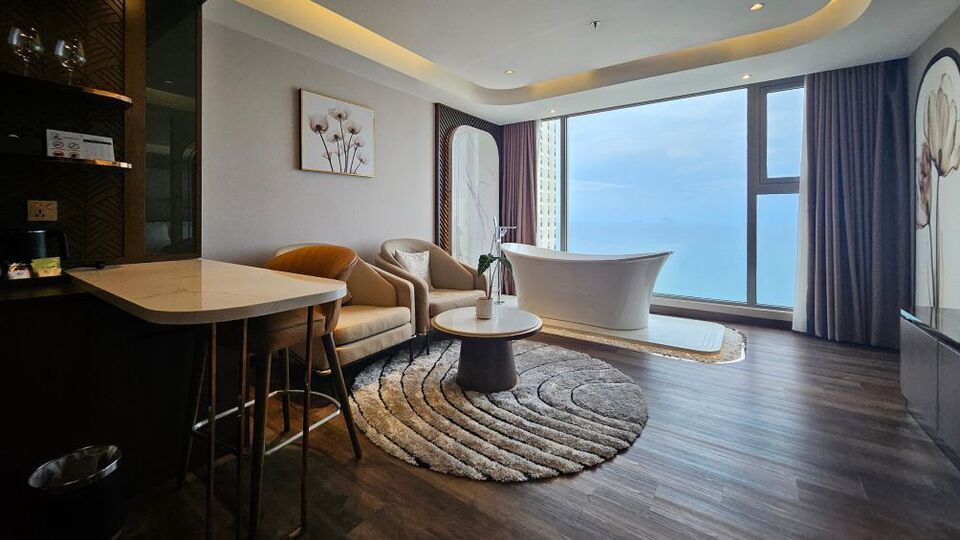 Marilyn Suite